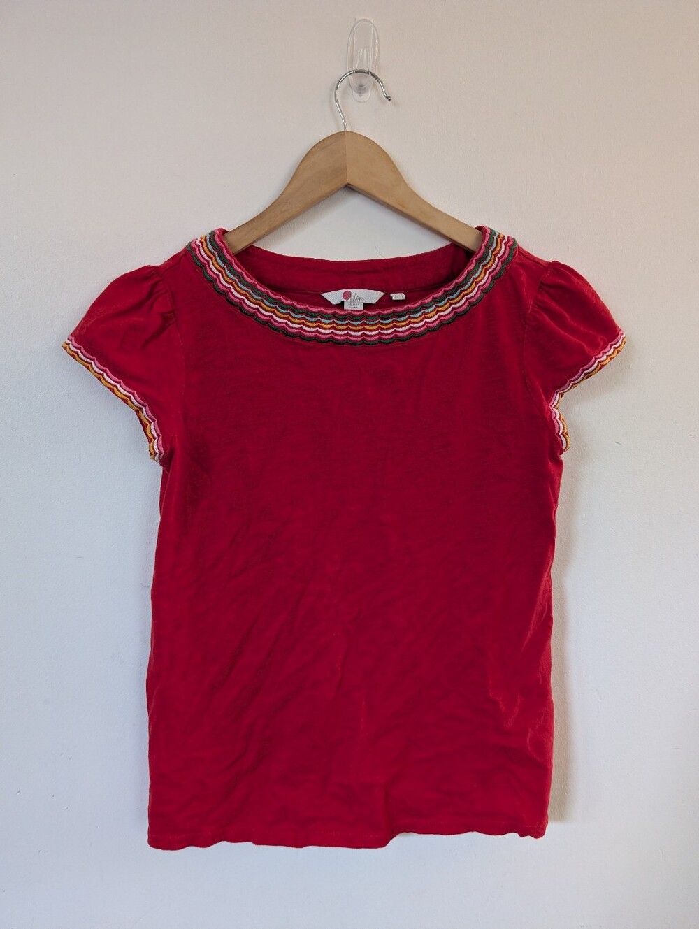 Boden Red Embroidered Scallop Cap Sleeve Tshirt Top Size 2